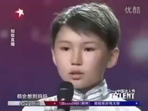 NIÑO HACE LLORAR AL PUBLICO Y JURADOS.