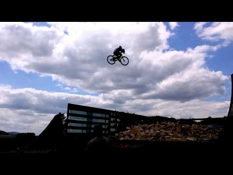 Dan Miler - double front flip