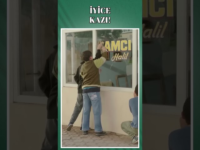 Mahallenin Çocuklarından Camcı Halil'e Şaka! | Şipşak Anadolu #shorts
