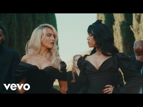 Sabrina Carpenter-Taste(Officiall video)
