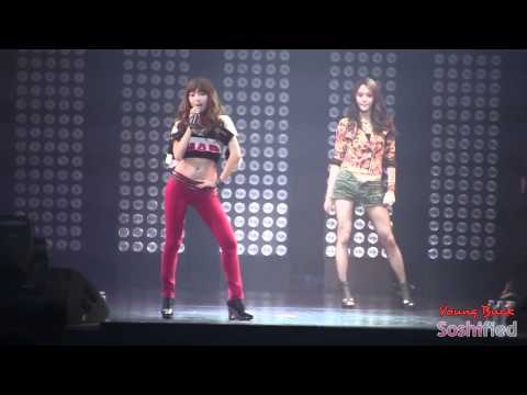 110611 Jessica & Krystal Tik Tok SMTown Live Concert Paris 720p