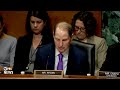 WATCH: Sen. Ron Wyden calls for RFK Jr. to step down as health secretary during Senate hearing  - 09:31 min - News - Video