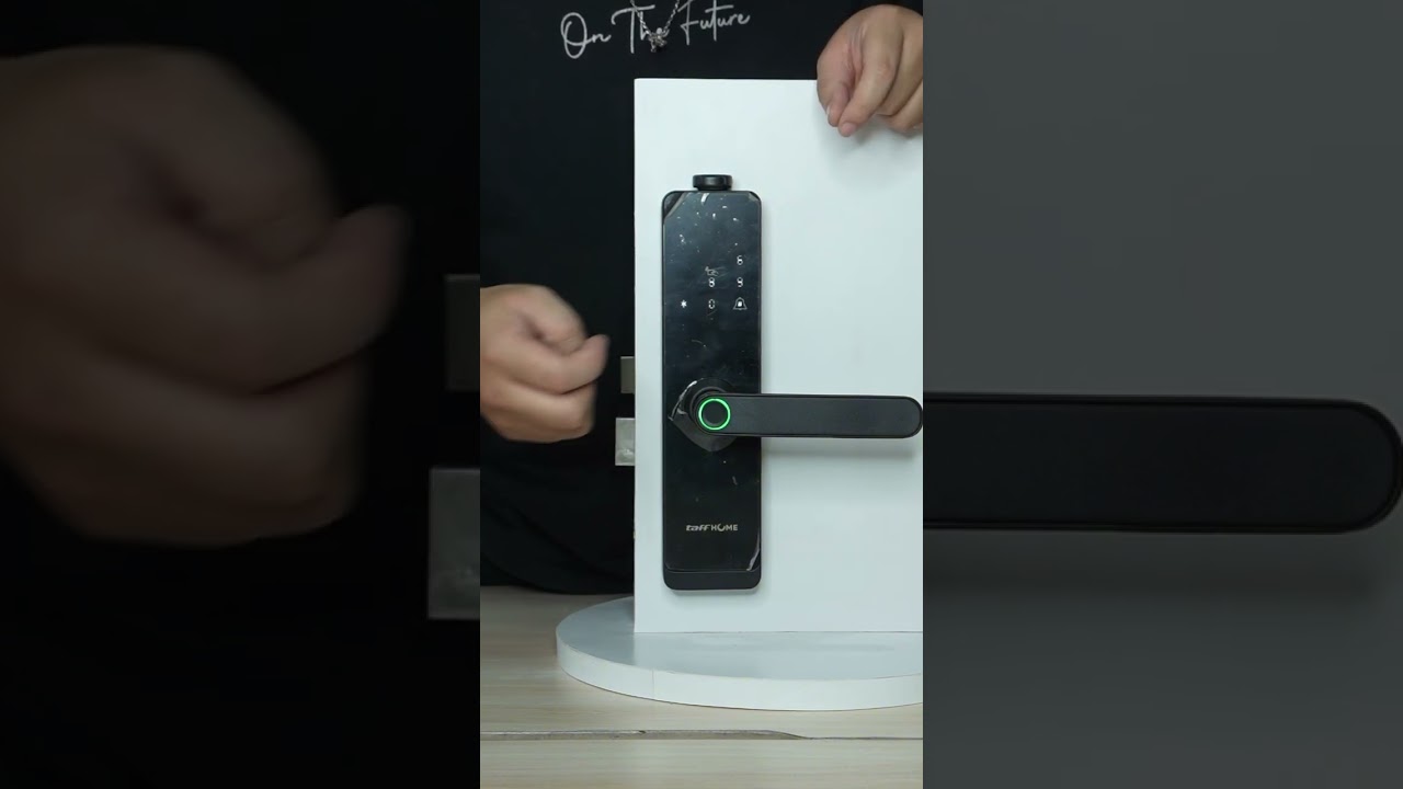 Pratinjau video produk TaffHOME Smart Door Lock Fingerprint Password Card RFID Alarm - H1-XG