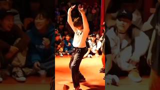 Breakdance kid #ello #breakdance #dancer #pop #music #shorts #reels #tiktok