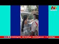 YS Vijayamma loses cool after police prevented her meeting daughter after her arrest 