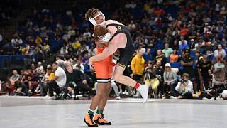 Ladarion Lockett, Oklahoma State vs Michael Caliendo, Iowa | 2025 National Duals Invitational