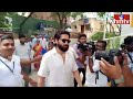 స్టైలిష్ లుక్ లో వచ్చి ఓటు వేసిన నాగ చైతన్య | Actor Naga Chaitanya Cast His Vote in Lok Sabha Polls  - 03:24 min - News - Video