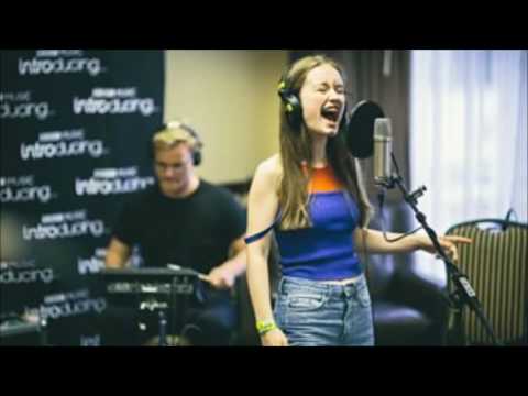 Sigrid - Budapest (George Ezra Cover)