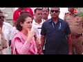Election 2024: Amethi में बोलीं Priyanka Gandhi, जनता के संघर्ष बढ़ा रही BJP सरकार  - 31:54 min - News - Video