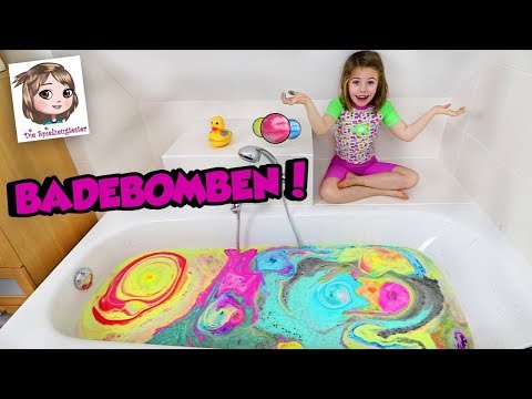 LUSH BADEBOMBEN CHALLENGE ๐ Hannah schmeiรt ALLE in die Badewanne und geht darin baden! ๐ฑ