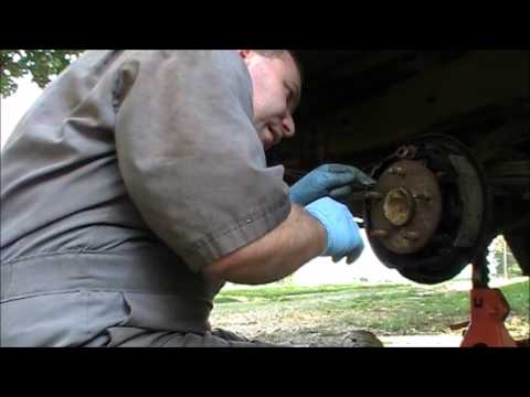 Ford ranger brake shoes replacement