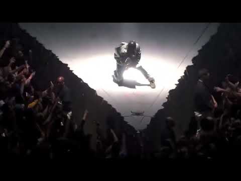 Kanye West - Black Skinhead (Live from The Yeezus Tour)