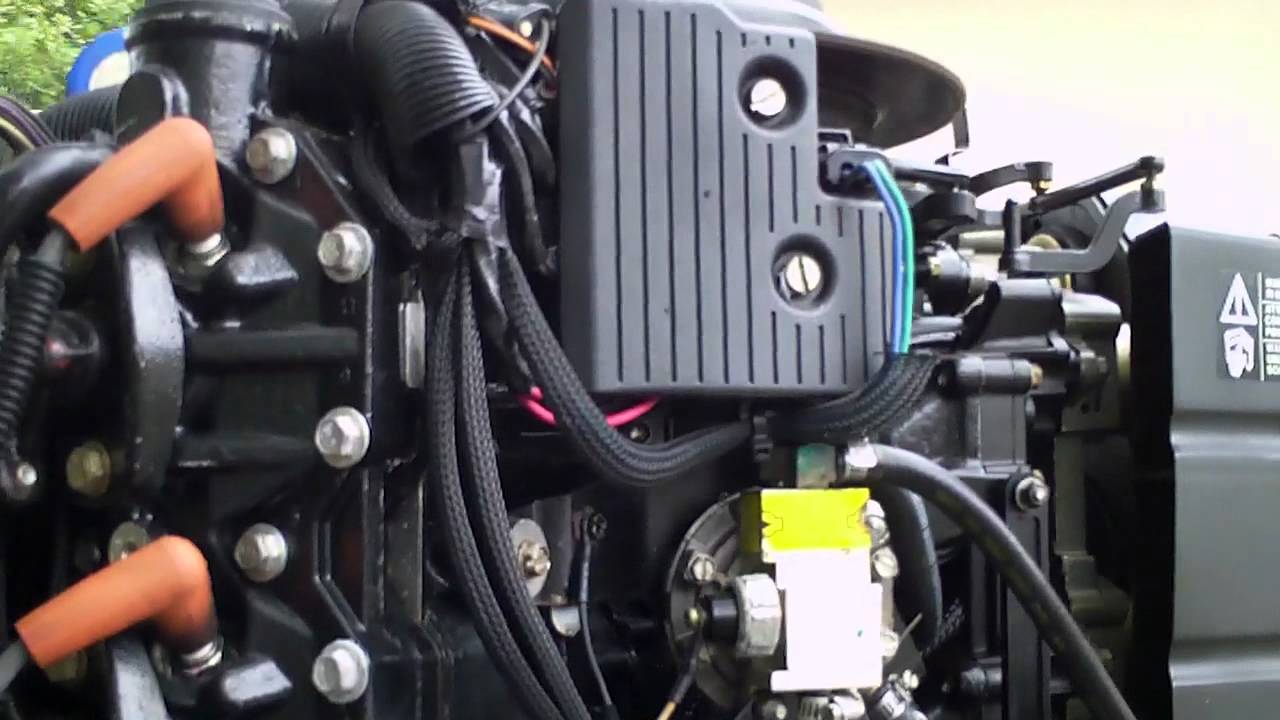 225 Evinrude Ficht Injection Outboard Idling - YouTube 2001 yamaha outboard wiring diagram 