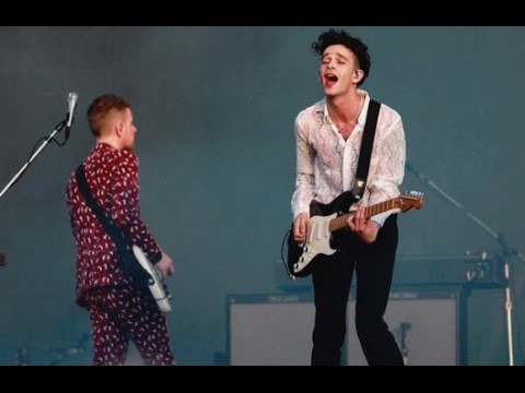 The 1975 // Heart Out live at Lollapalooza Brazil 2017