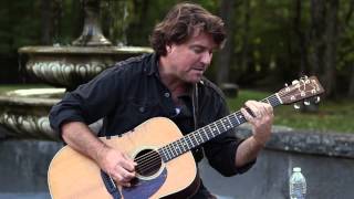 Garden Sessions: Keller Williams - &quot;Right Here&quot; - Radio Woodstock 100.1 - 9/14/13