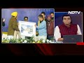 Arvind Kejriwal, Bhagwant Mann Launch Scheme For Doorstep Delivery Of Services  - 00:39 min - News - Video