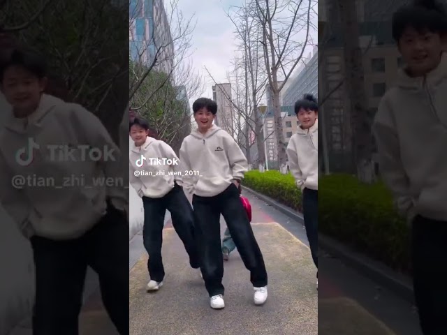 udah gede banget, nggak nyangka