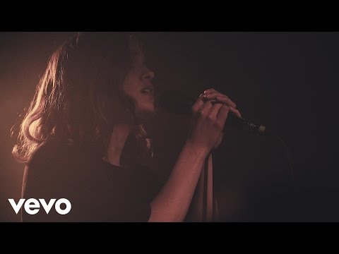 Wet - It's All in Vain (Live @ The Lyric Theatre)
