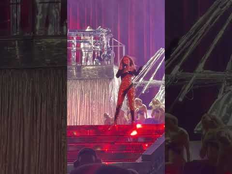 Beyoncé Vocal Flex… Virgo’s Groove Live Extended #beyonce #rwt