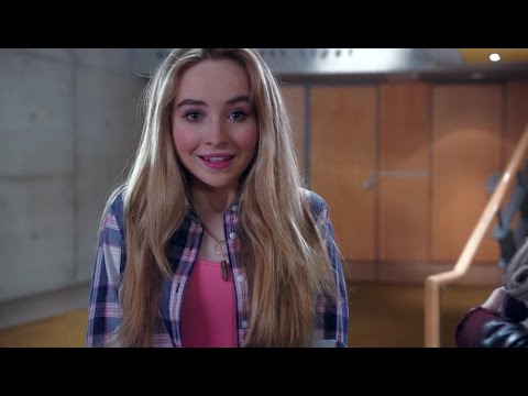 Adventures in Babysitting - Sabrina Carpenter e Sofia Carson - "Wildside" - Short Music Video