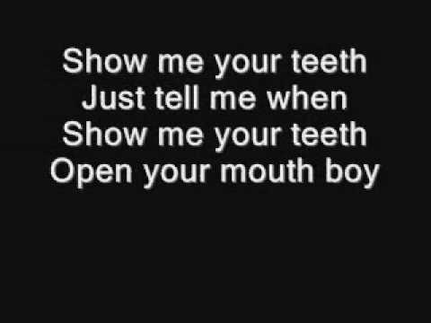 Lady Gaga - Teeth Lyrics On Screen