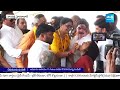 ఘనంగా చేప మందు ప్రసాదం.. | Fish Prasadam Distribution in Nampally Hyderabad | @SakshiTV  - 01:48 min - News - Video