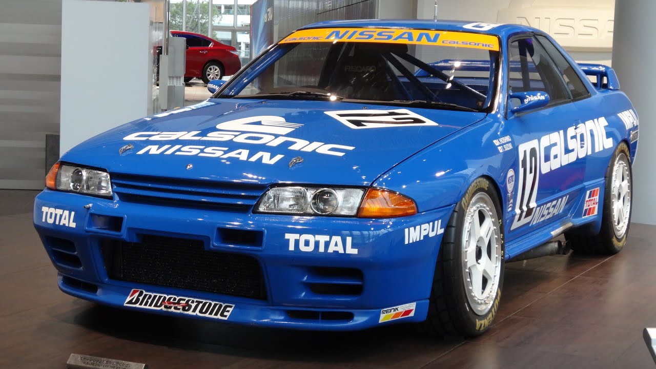 Nissan Skyline R32 GT-R #12 CALSONIC 1990 at Nissan Global Headquarters ...