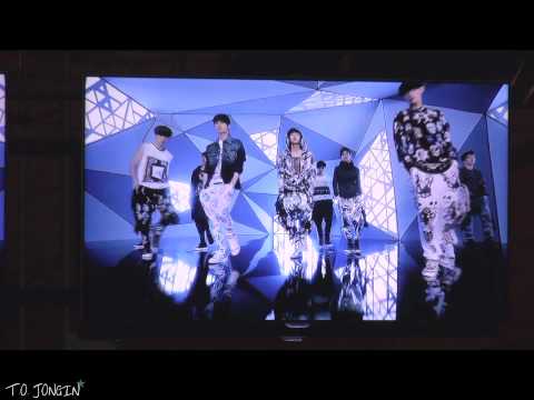 SM.ART EXHIBITION VER. EXO-M history mv