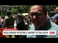 Watch moment police tear down protesters barrier at University of Texas at Austin(CNN) - 09:40 min - News - Video