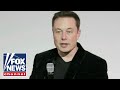 Elon Musk threatens to expose Twitters past censorship