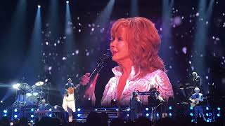 Reba McEntire “Whoever’s In New England” Memphis TN, 11/17/22