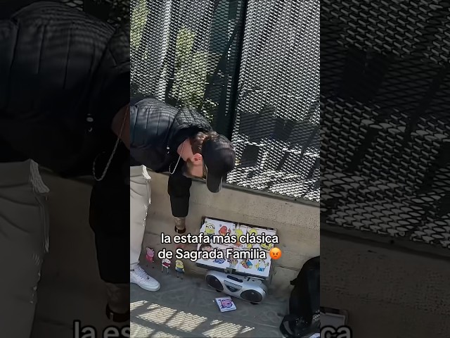 asi te estafan en la Sagrada Familia