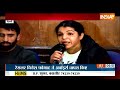 Wrestlers vs Brij Bhushan: पहलवानों की लड़ाई सरकार के दरवाजे तक आई | Vinesh Phogat  - 03:03 min - News - Video