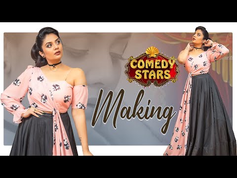 Sreemukhi celebrated Friendship Day with Vishnupriya, Avinash on Comedy Stars shoot Sreemukhi celebrated Friendship Day with Vishnupriya, Avinash on Comedy Stars shoot