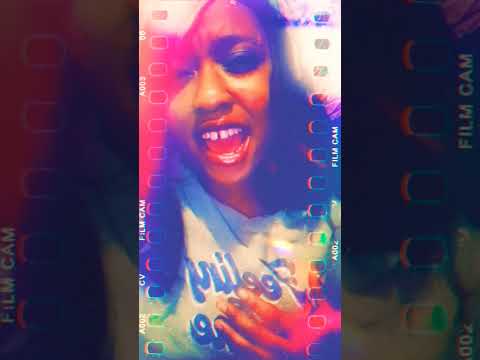 #singer Lola Young: 1am After Midnight