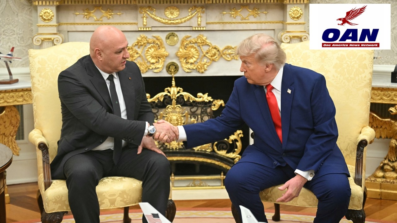 President Trump Meets Lebanon's President, Sends Strong Warning to Iran
