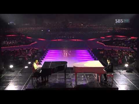 Piano battle-DBSK y Big Bang (Xiah Junsu vs Taeyang)