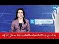 Asifabad Agency School Teachers Stuck In Floods | Agency People Requesting Government For Bridge  - 01:57 min - News - Video