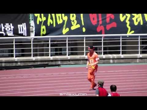 130903 경보하는 세훈 종인 백현이
