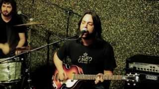 Los Escarabajos: I Saw Her Standing There (live rehearsal) [PPM]