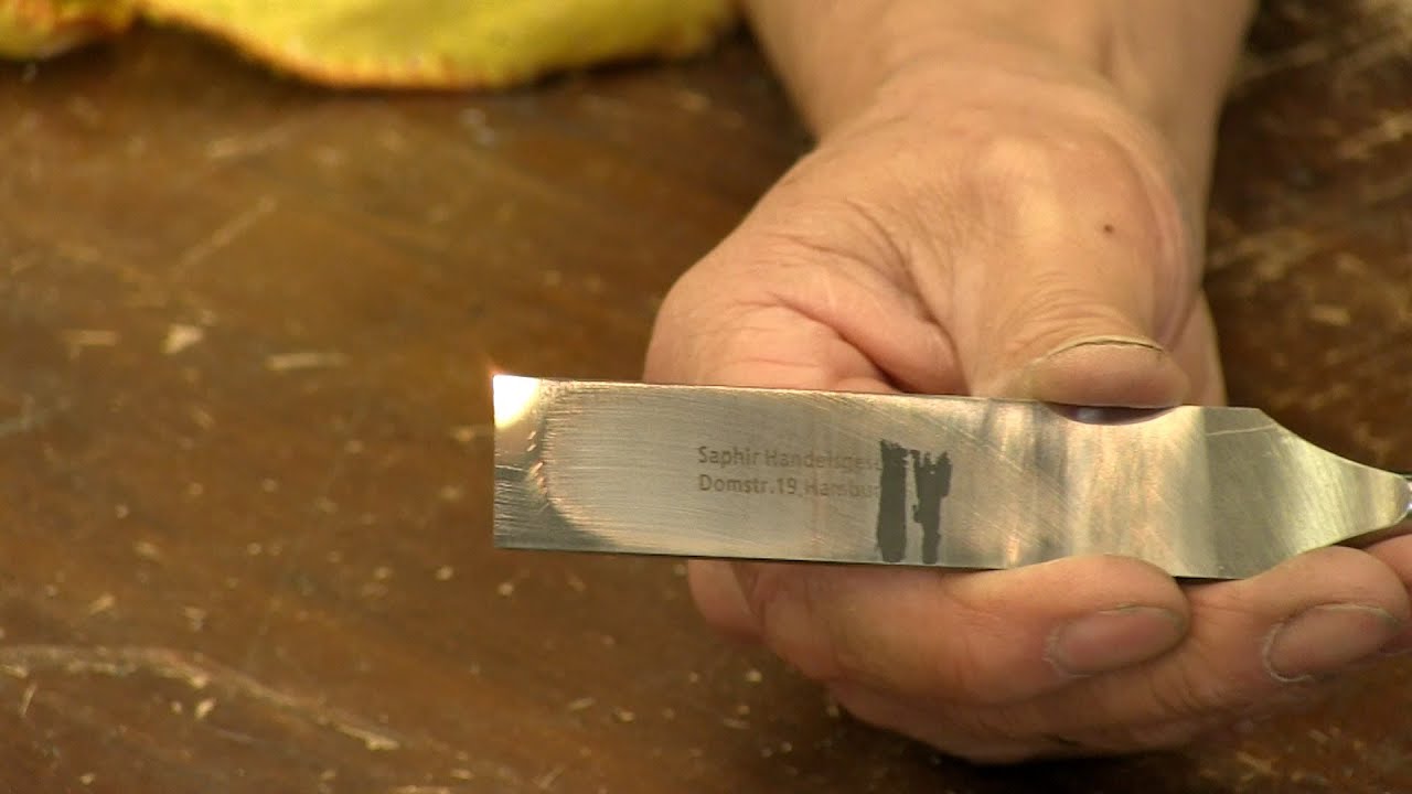Preparing and sharpening a woodworking chisel - with Paul 