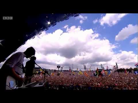 THE 1975 - MONEY- LIVE // Glastonbury 2014