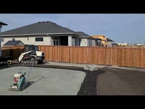 Fence & Deck Builders Winnipeg MB | Commonwealth Renovations