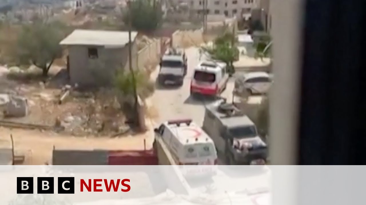 Israeli army says forces violated protocol by strapping wounded Palestinian man to jeep | BBC News