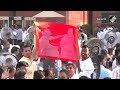 PM Modi Oath Ceremony | Cloth With PM Modi, Mother Heerabens Pics Displayed At Oath Ceremony  - 00:48 min - News - Video
