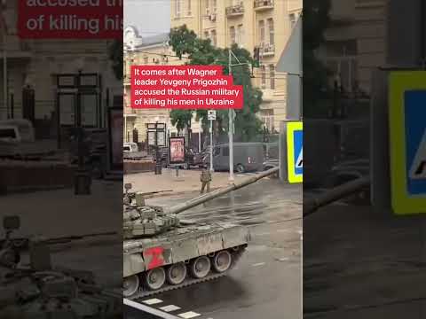 Wagner armed troops near Russian military HQ