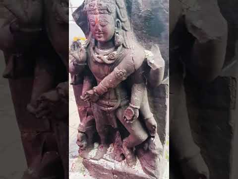 7वीं शताब्दी की ऐतिहासिक खंडित मूर्तियां। मां अष्टभुजी काली मां अड़भाड़ #shorts #durgapuja #maakali