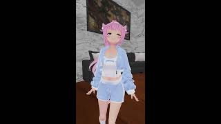 VRChatワールド巡り📸雑談配信 スクワット #shorts