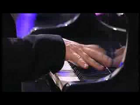 Riccardo Cocciante Belle - piano version-  watch in high res