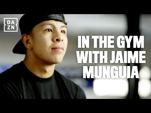 He has that extra dog in him! In the gym with jaime munguía